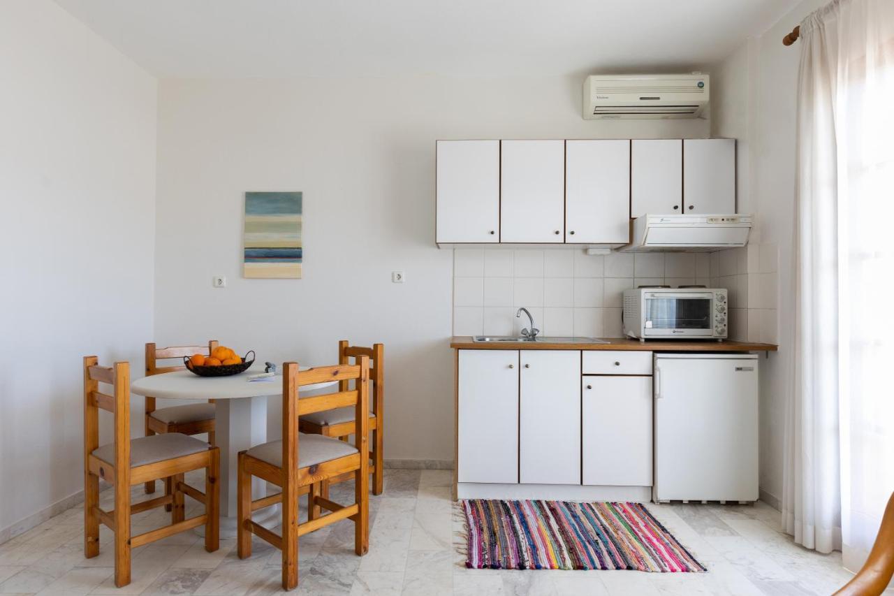 Chrysa House Apartments Agia Pelagia  Buitenkant foto